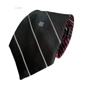 Givenchy Vintage 4G Logo Black Red Ombre Striped Polyester Narrow Tie